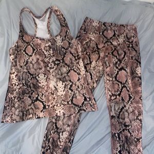 Snakeskin workout set